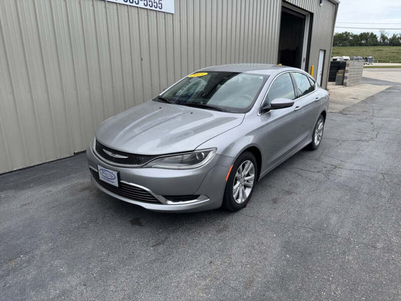 2015 Chrysler 200 Limited