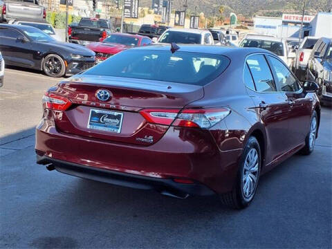 2020 Toyota Camry Hybrid LE