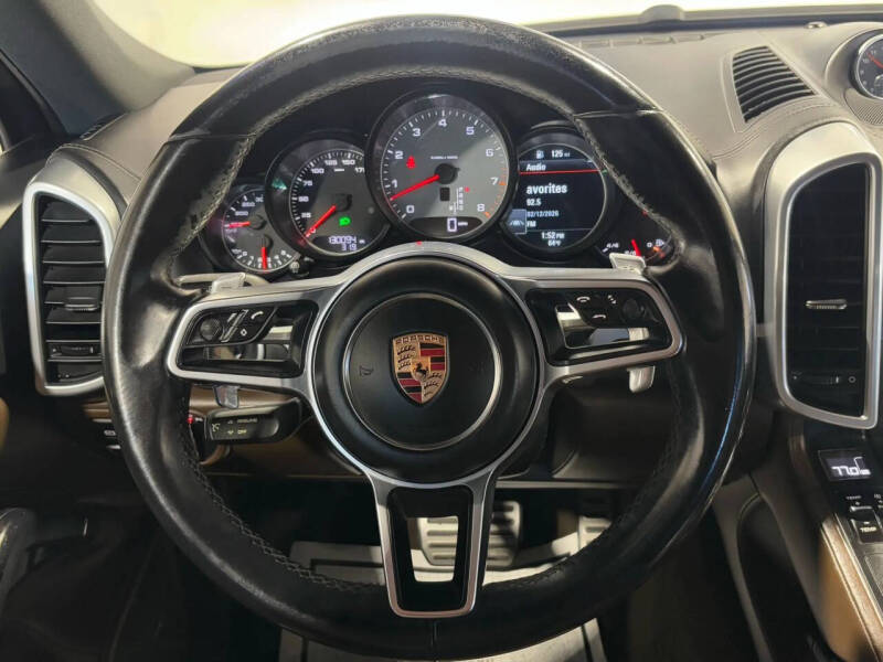 2017 Porsche Cayenne S