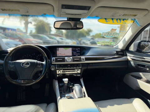 2014 Lexus LS 460