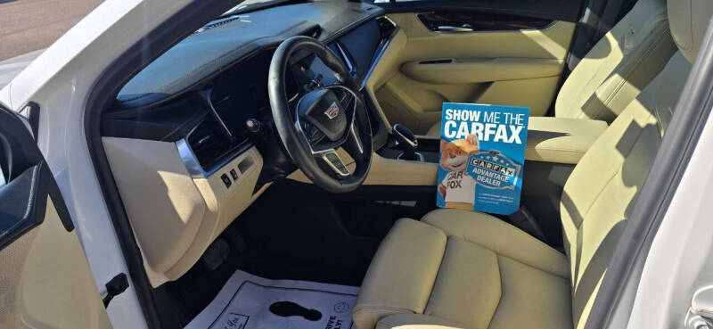 2017 Cadillac XT5 Luxury