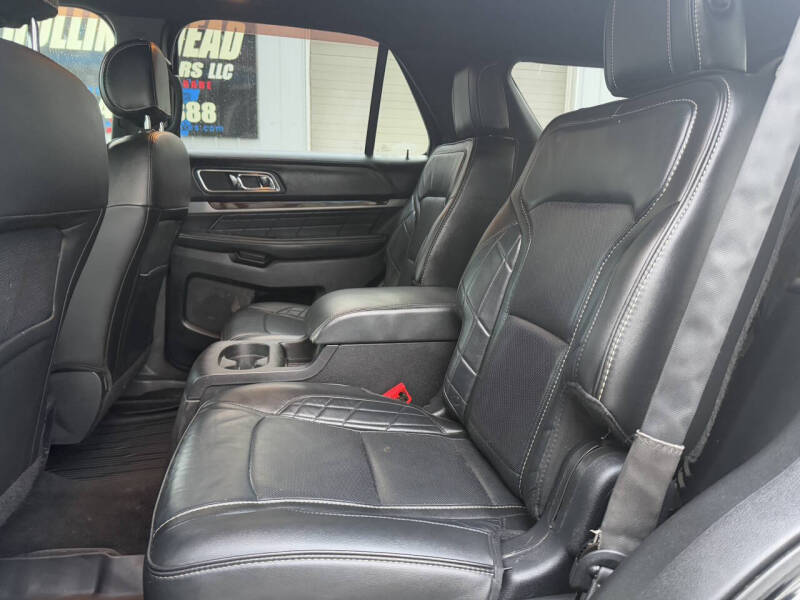 2017 Ford Explorer Platinum