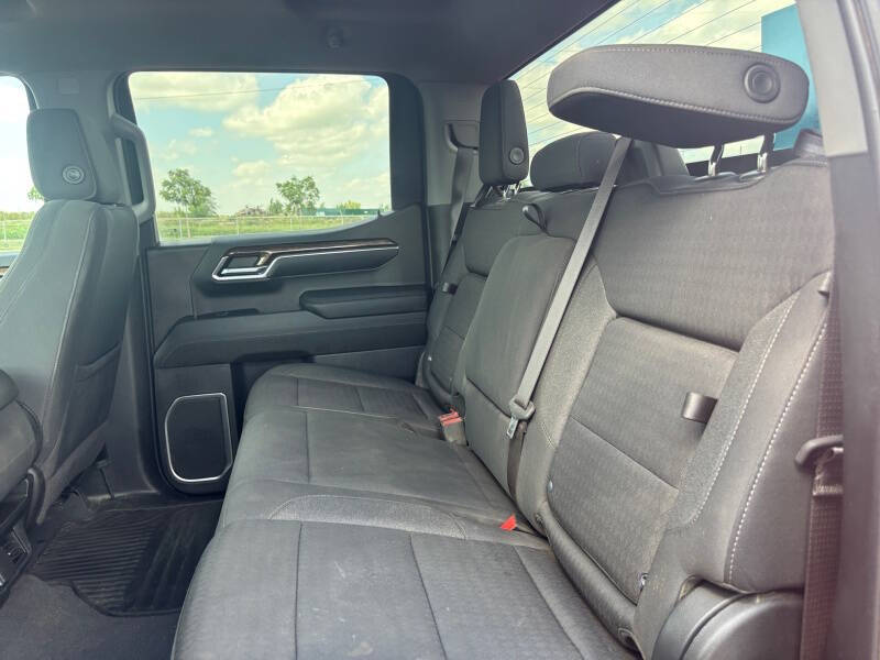 2023 GMC Sierra 1500 Elevation Standard