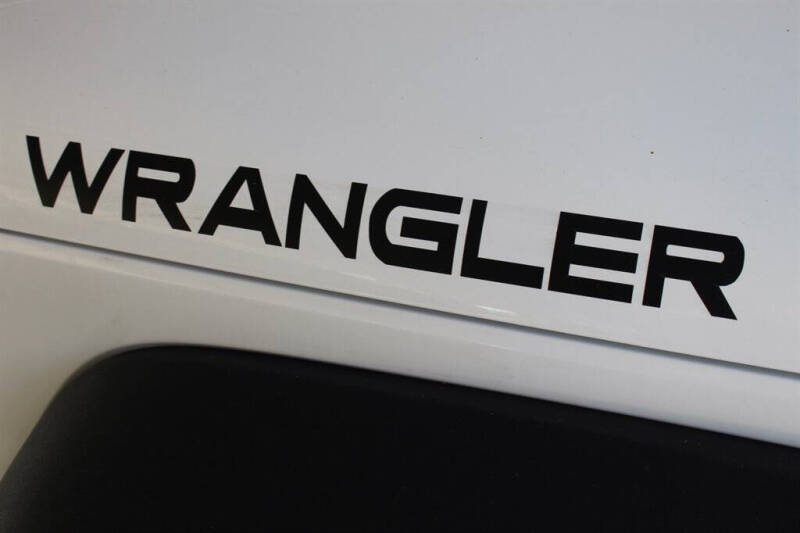 2017 Jeep Wrangler Sport