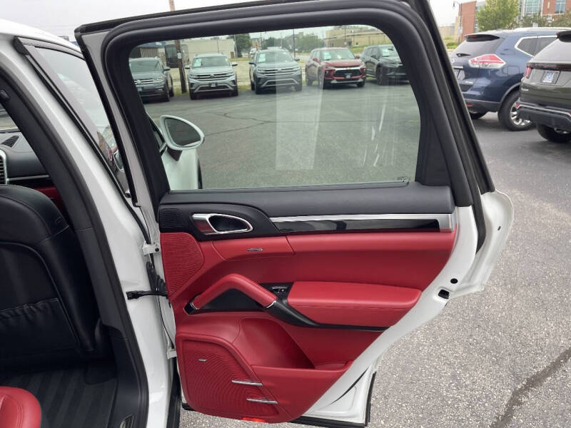 2015 Porsche Cayenne S