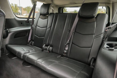 2017 Cadillac Escalade ESV Luxury