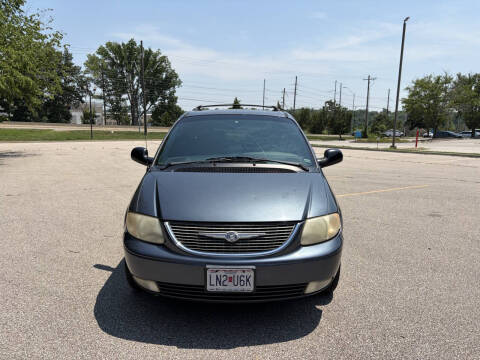 2001 Chrysler Town and Country LXi