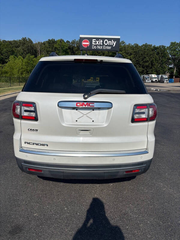 2016 GMC Acadia SLT-1