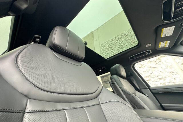 2025 Land Rover Range Rover Sport P400 Dynamic SE