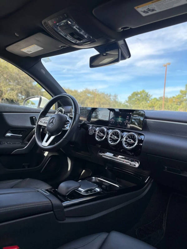 2019 Mercedes-Benz A-Class A 220