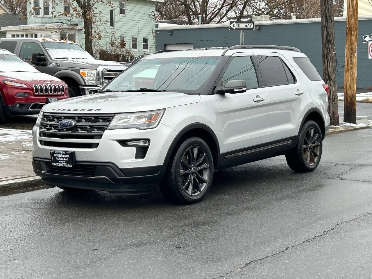 2018 Ford Explorer for sale at Metro Mike Trading & Cycles in Menands, NY