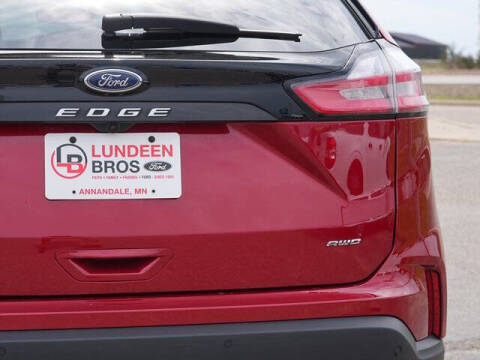2024 Ford Edge Titanium