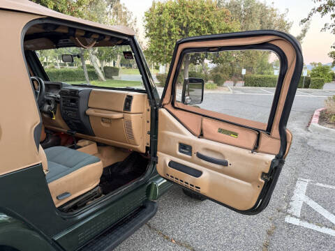1998 Jeep Wrangler Sahara