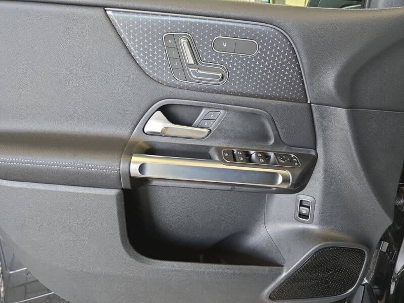 2026 Mercedes-Benz GLB GLB 250