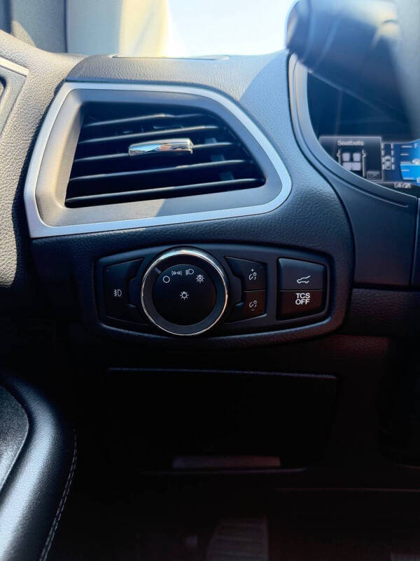 2023 Ford Edge SEL