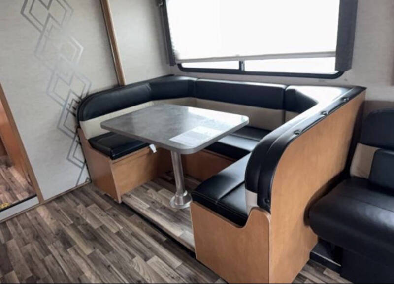 2016 Ford E-Series E-450 SD