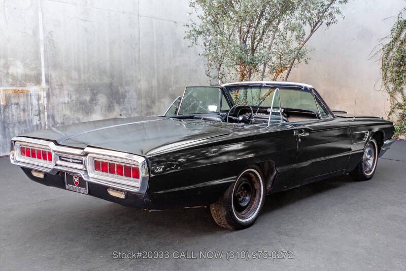 1965 Ford Thunderbird