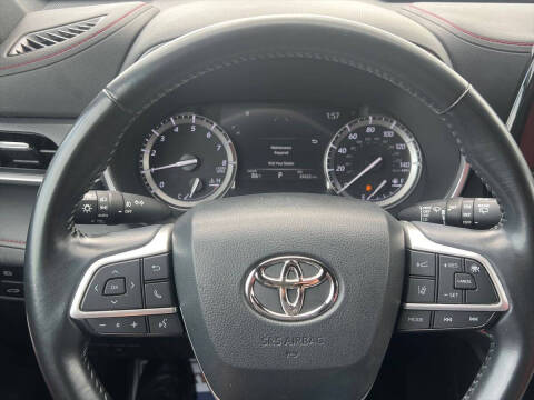 2022 Toyota Highlander XSE