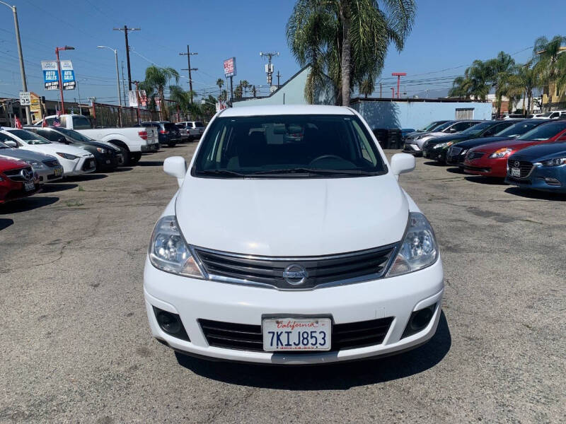 2011 Nissan Versa 1.8 S