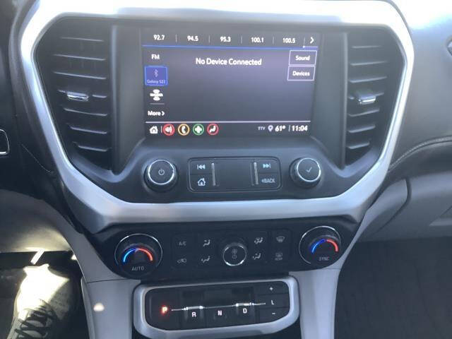 2020 GMC Acadia SLT