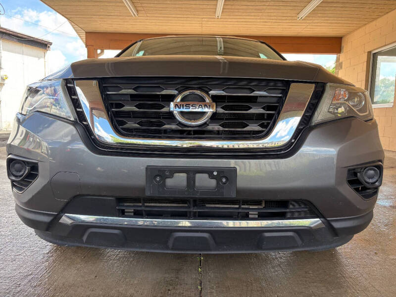 2018 Nissan Pathfinder S
