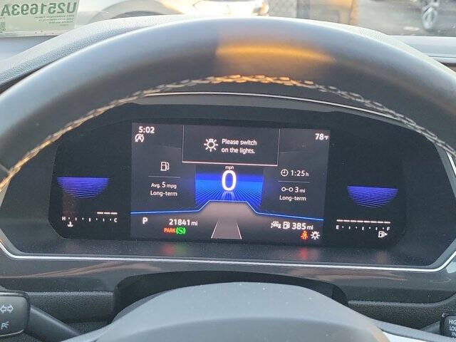 2023 Volkswagen Tiguan SE R-Line Black