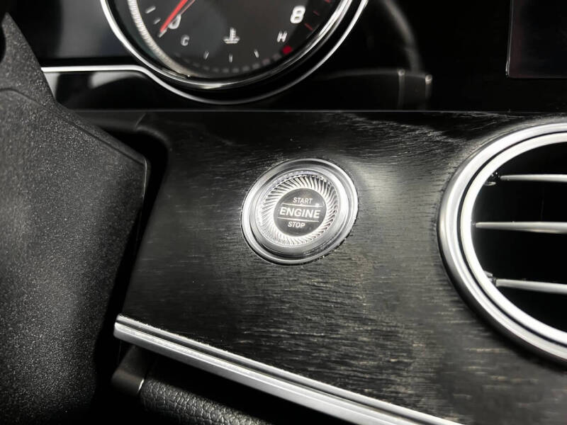 2018 Mercedes-Benz E-Class E 300