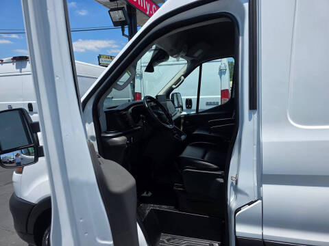 2023 Ford Transit 250