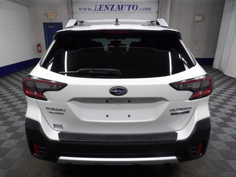 2022 Subaru Outback Touring XT