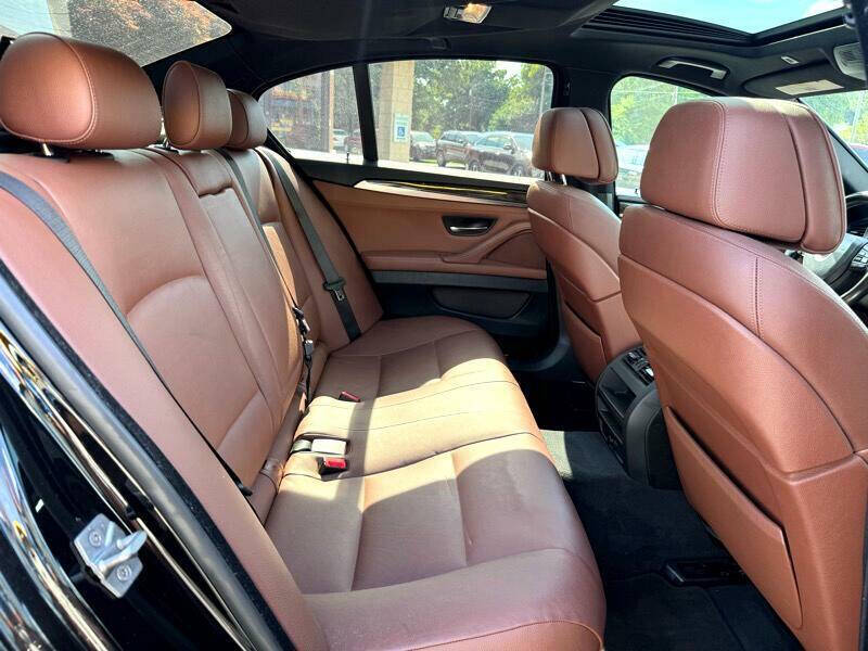2012 BMW 5 Series 550i