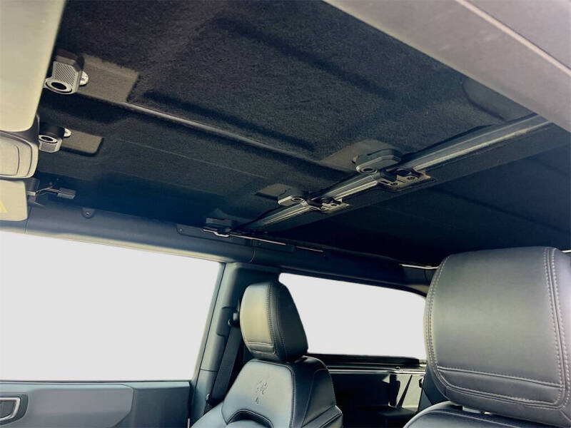 2022 Ford Bronco Black Diamond