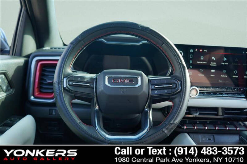 2024 GMC Canyon AT4X