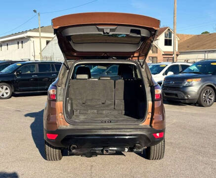 2017 Ford Escape SE