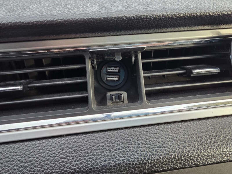 2011 Ford Mustang V6 Premium