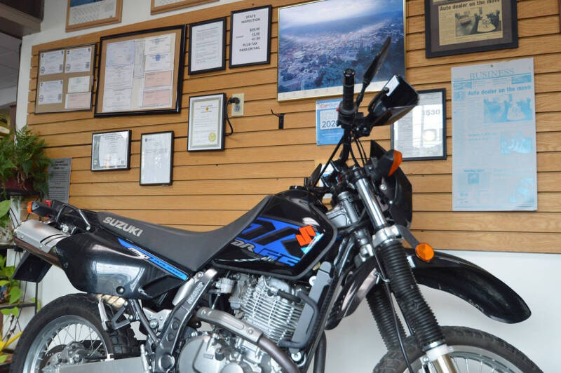 2017 Suzuki DR650SE