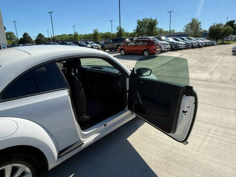 2014 Volkswagen Beetle 2.5L Entry PZEV