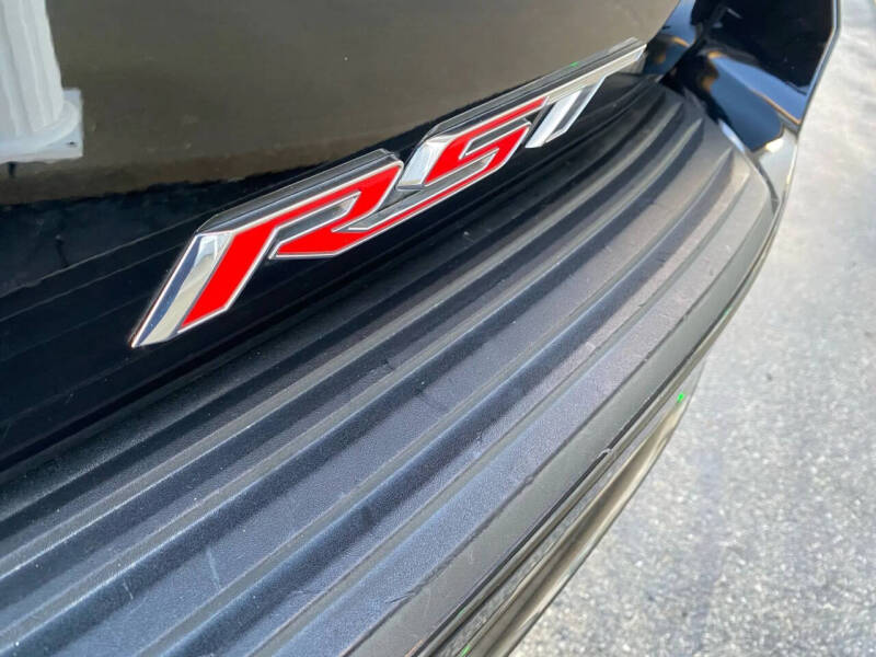 2021 Chevrolet Suburban RST