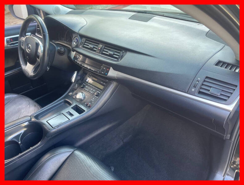 2013 Lexus CT 200h