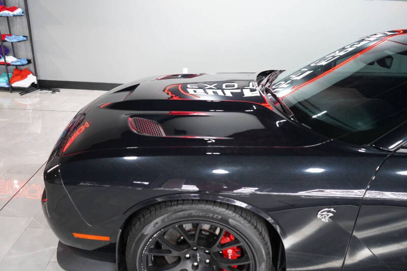 2015 Dodge Challenger SRT Hellcat