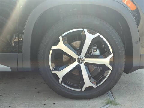 2025 Volkswagen Tiguan SE