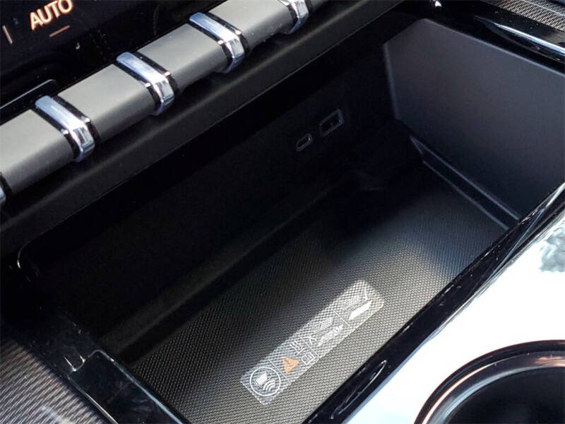 2025 GMC Yukon XL Elevation