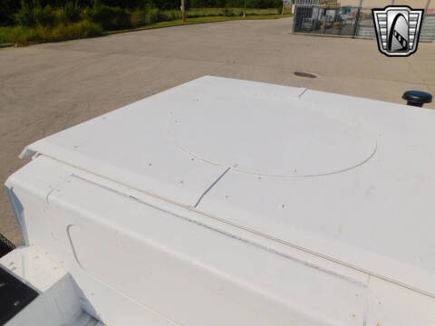 2008 AM General Hummer