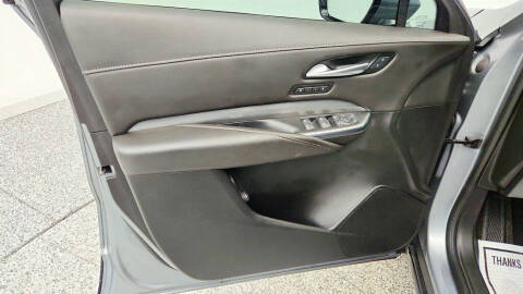 2024 Cadillac XT4 Premium Luxury