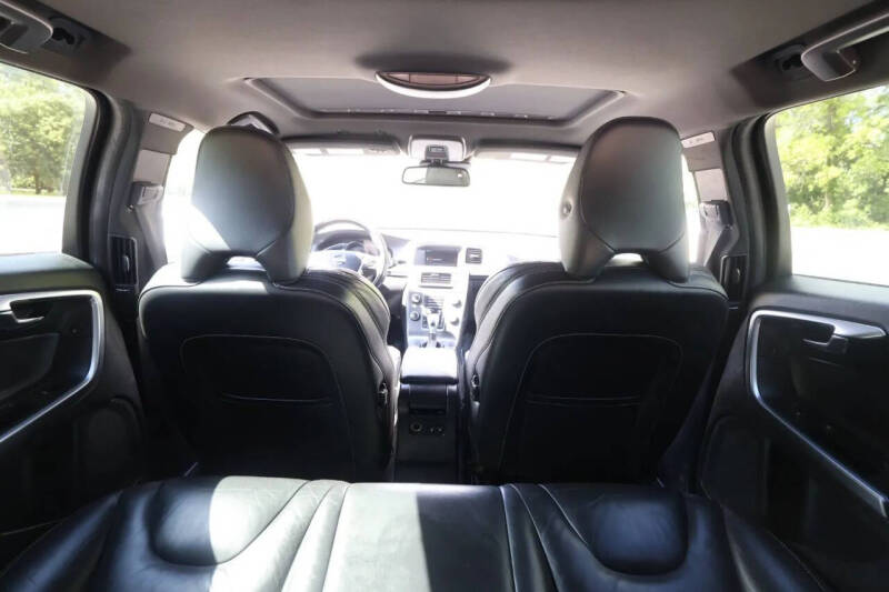 2015 Volvo V60 T5 Premier Plus