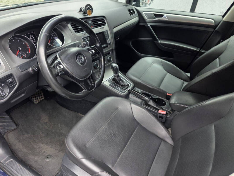 2015 Volkswagen Golf TSI S