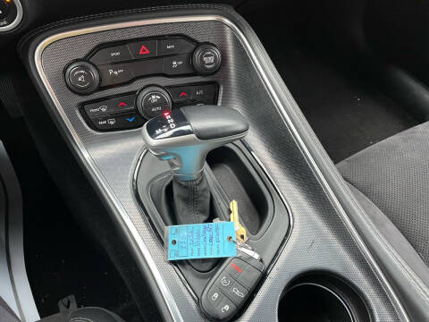 2016 Dodge Challenger R/T Plus