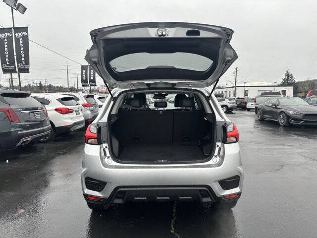 2024 Mitsubishi Outlander Sport SE