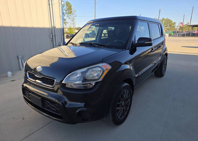 2013 Kia Soul +
