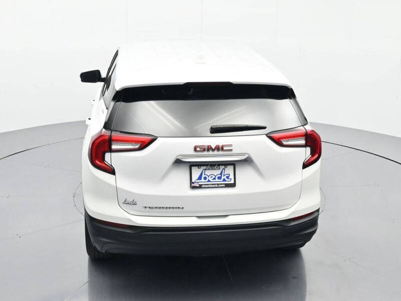 2024 GMC Terrain SLE