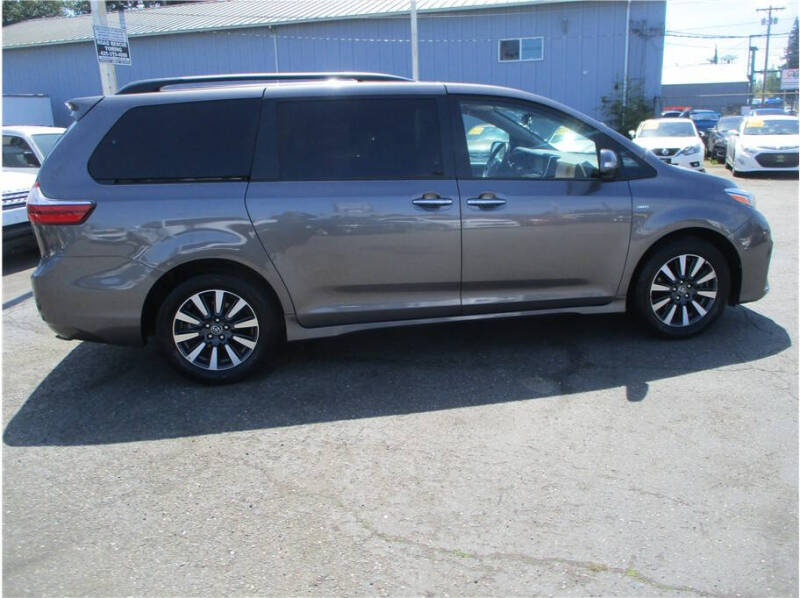 2019 Toyota Sienna